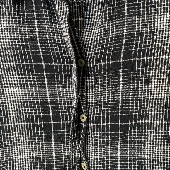 Foxcroft Cici Plaid Perfection Tunic Black Women's Size 14 Button-Up Long-Sleeve - Picture 7 of 12